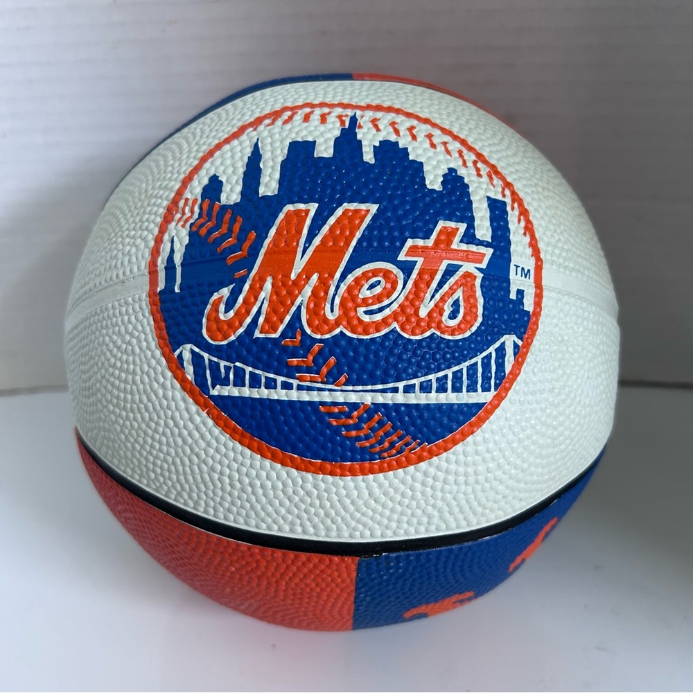 Vintage 2006 Good Stuff MLB New York Mets inflatable Mini Basketball